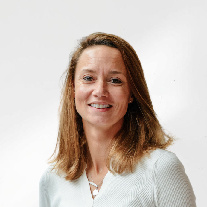 Esther<br>Van der Aa